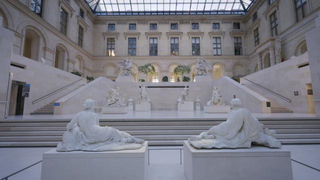Cour Marly du Musée du Louvre